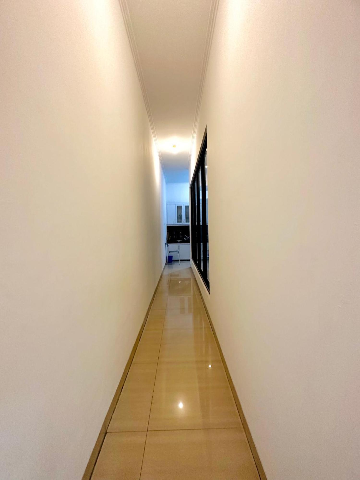 4-Bedroom Home In South Jakarta Nuansa Swadarma Residence By Le Ciel Hospitality Exterior foto